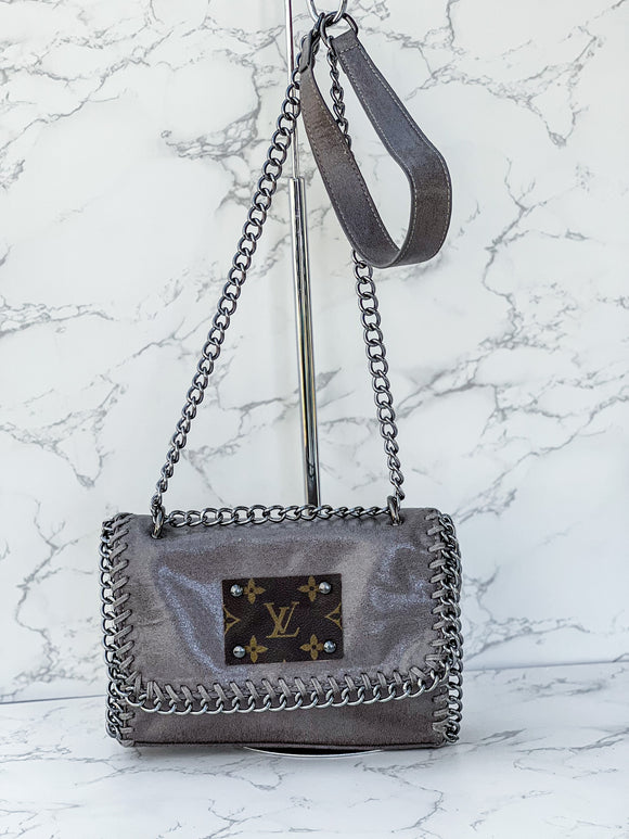 Wholesale Upcycled Chain crossbody